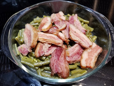 04 29 22 green beans with smoked fatback small.jpg