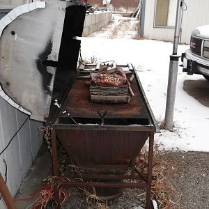 My Wood Smoker3.jpg