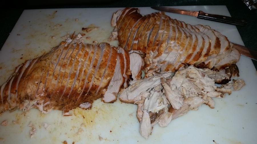 Smoked Turkey breast 17 sliced.jpg