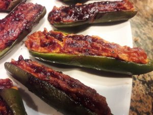 Lowfat Stuffed Jalapenos Closeup.jpg