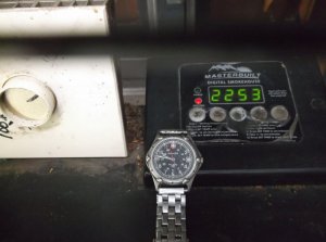 Smoker even temps 023.JPG Smoker even temps 023.JPG