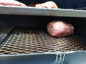 porkbutt1.jpg porkbutt1.jpg