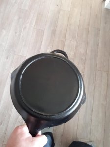 Cabela’s #14 Cast Iron Skillet