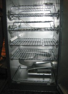 INSIDE SMOKER-2.jpg