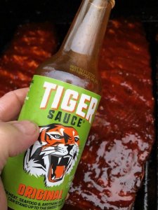 TIGER BASTE.jpg