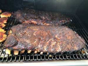 spareribsdoneongrill.JPG