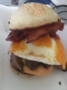 brisket sammie.jpg