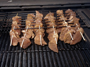 Hi-Mountain-Bourbon-BBQ-Jerky-2.jpg Hi-Mountain-Bourbon-BBQ-Jerky-2.jpg