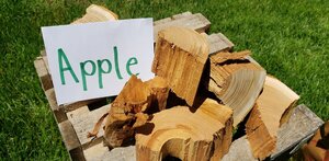 Apple 20200529_123405.jpg