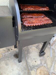 Water Pan in Pellet Smoker 