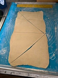 triangle.jpg triangle.jpg