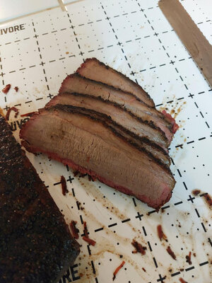 Brisket_Flat_Slices.jpg