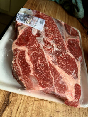 chuck roast.jpg chuck roast.jpg