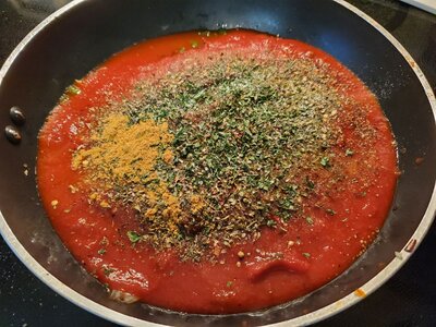 07Sauce seasoned.jpg