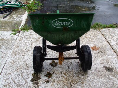 Scotts-2.JPG