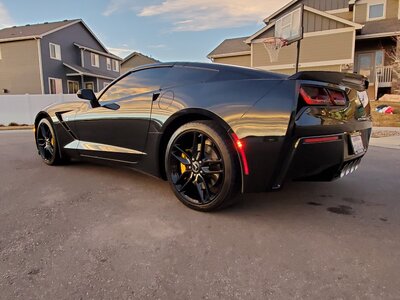 15 Corvette.jpg