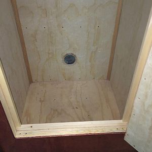 SmokeHouse_Build_05_sm.JPG