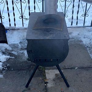 SmokeHouse_Build_08_sm.JPG