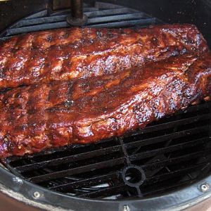 ribs 2 hrs in.JPG