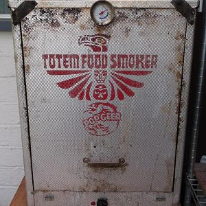 Totem Smoker door opening 4.jpg