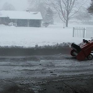 snow_wall.jpg