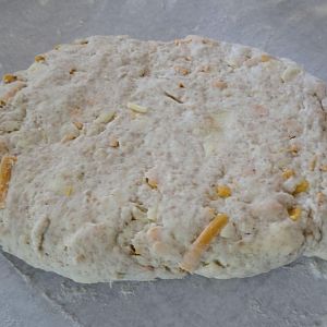 cheese biscuit 07.jpg