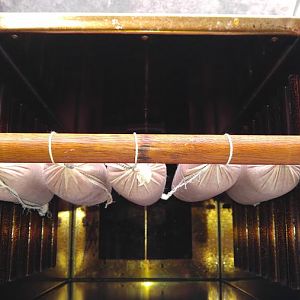 hangcloth4.jpg