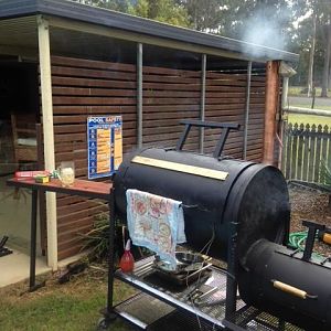 home made smoker.JPG