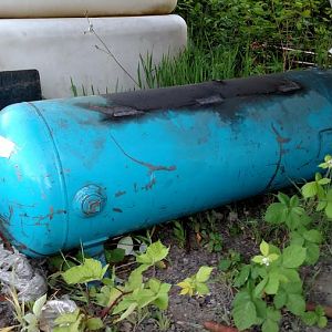 Air Tank 2.jpg