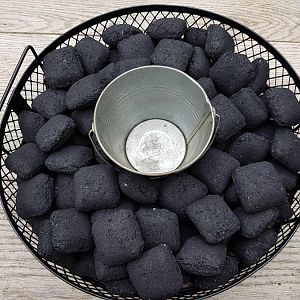 Basket with can.jpg