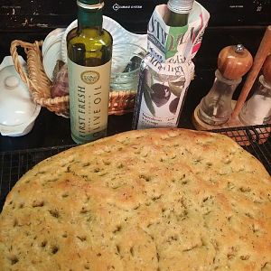 Focaccia Bread 10-08_02.JPG