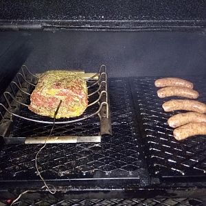 meatonsmoker2.jpg