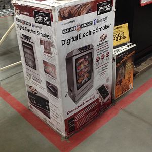 Smoker at Tractor Supply.jpg