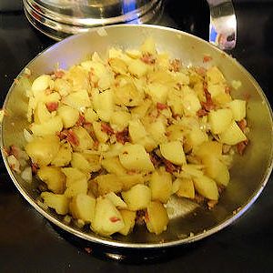 Greek Fried Potatoes 07.jpg