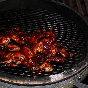 wings and cigars 009.JPG