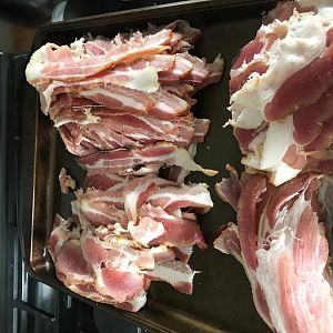 sliced bacon.jpg