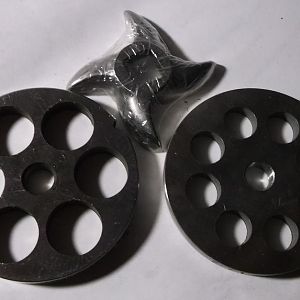 GRINDER PLATES 3-4 1-2.JPG