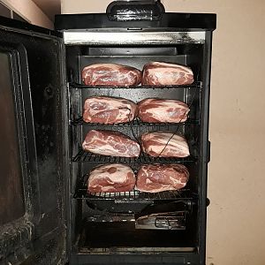 GATOR'S MES40 8 PORK BUTTS