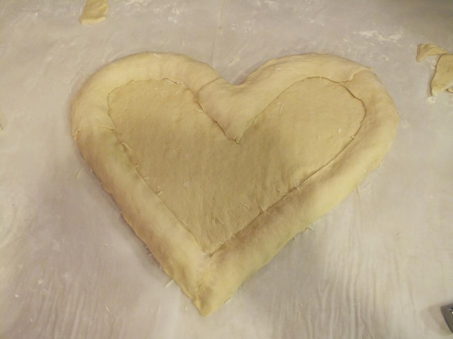 04 dough wrapping edge cheese.jpg