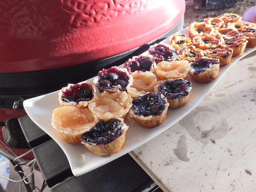 10 appetizers at the Big Joe.jpg