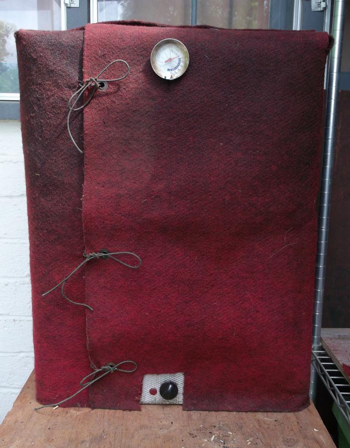 13 insulated blanket.jpg