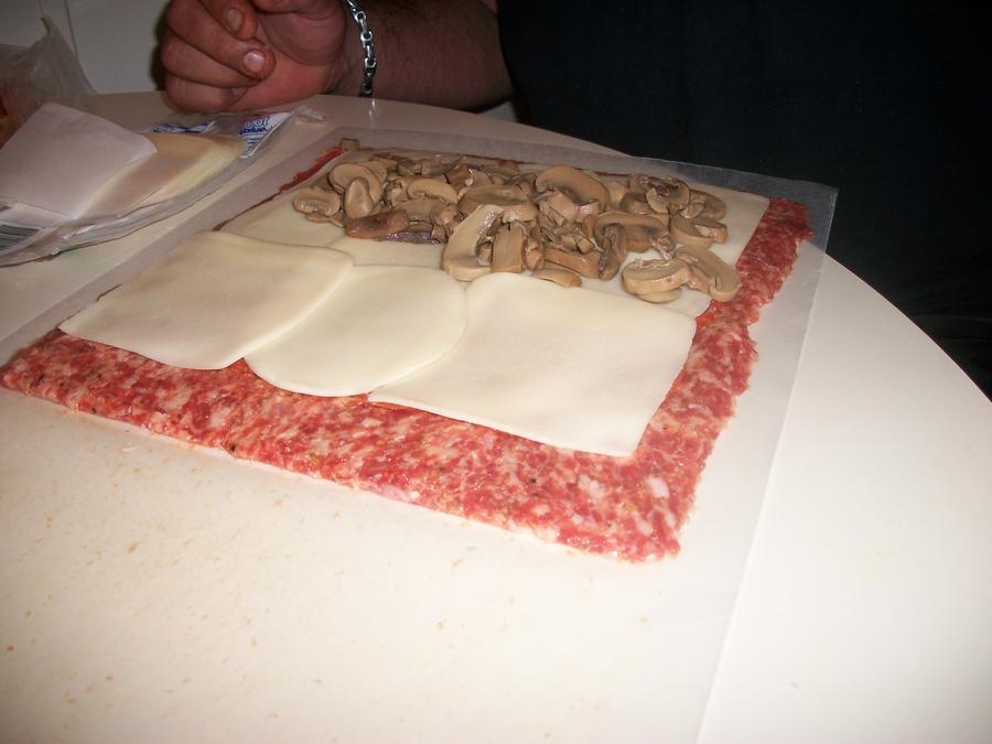 1st Smoker Fatty 006.JPG