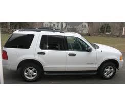 2005 ford explorer xlt.jpg