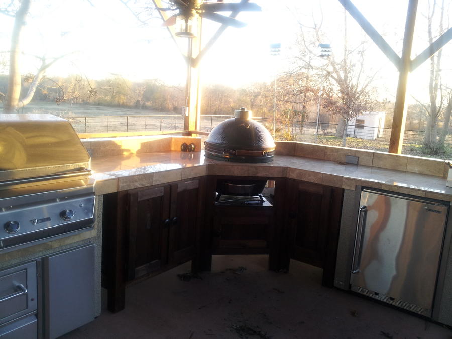 2012-12-11 Kitchen with BGE 002.jpg