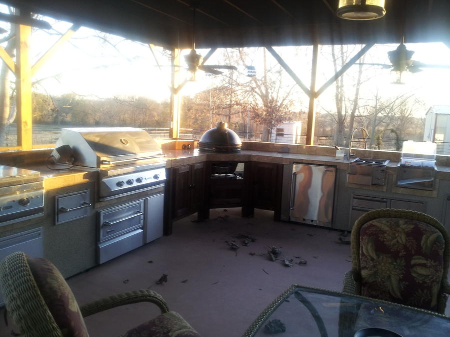 2012-12-11 Kitchen with BGE 004.jpg