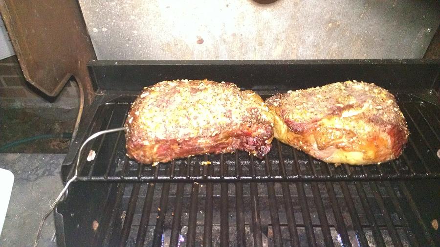 2013-05-26 ribeye-resting.jpg