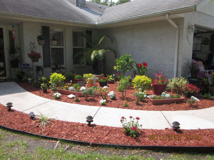 2013 Flower Gardens 001.JPG