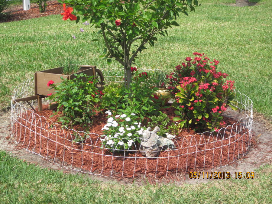 2013 Flower Gardens 009.JPG