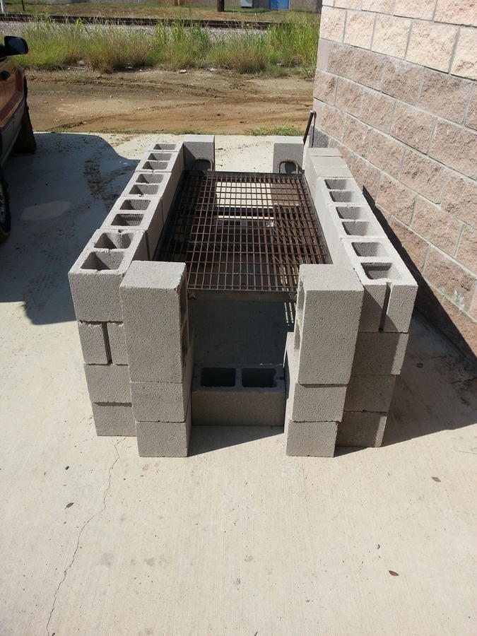 How to build a smoker pit