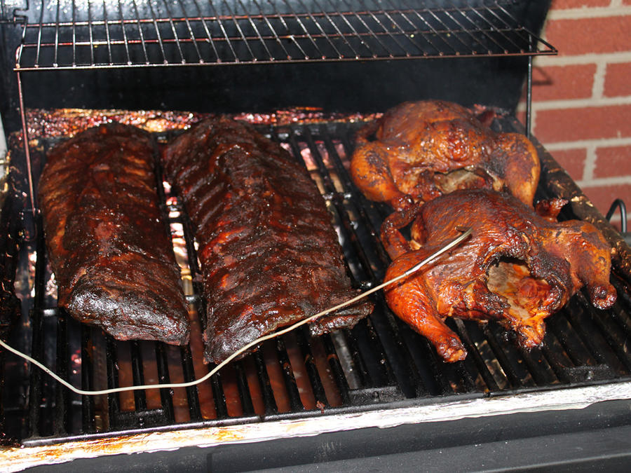 21-Chicken&Ribs-882010.JPG
